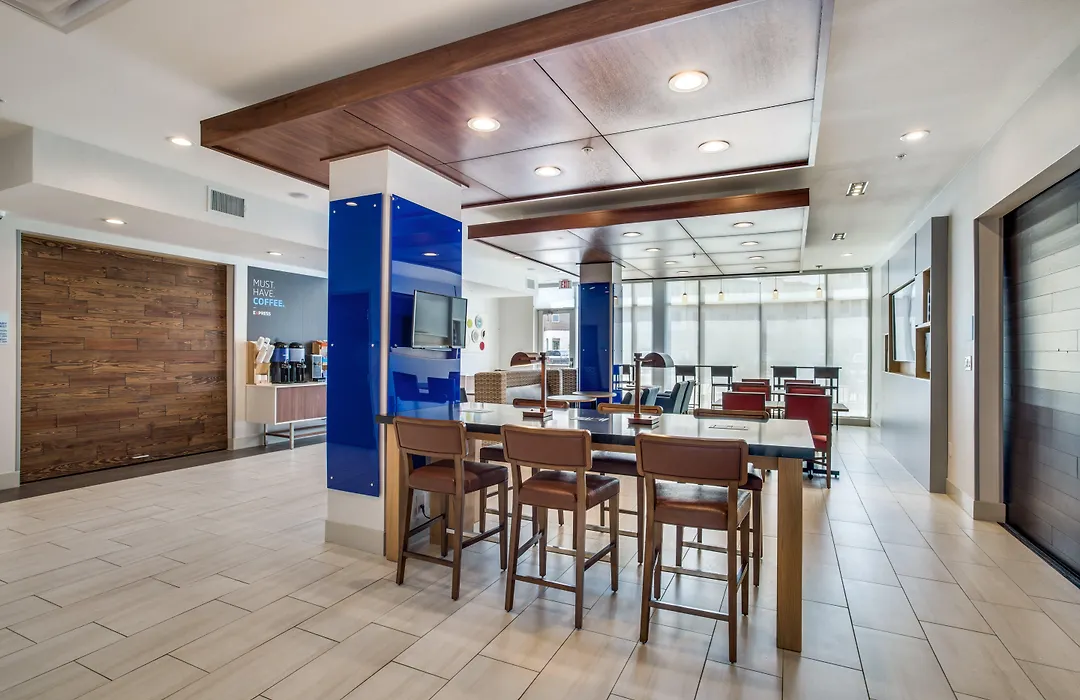 Hilton Garden Inn Denton-1