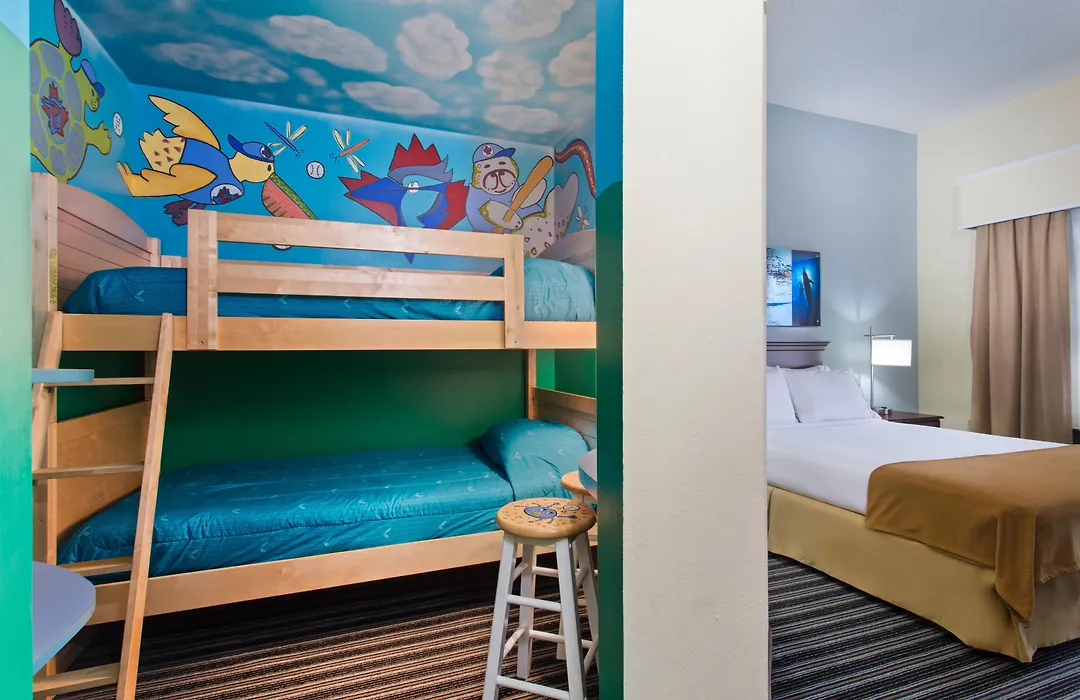 Holiday Inn Express & Suites Clearwater North/Dunedin-1