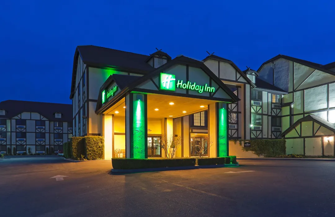 Holiday Inn Selma - Swancourt-1