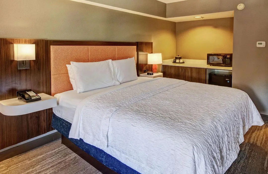 Hampton Inn Elizabeth City-1