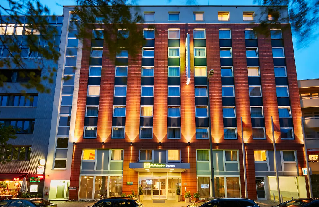 Holiday Inn Express Berlin City Centre West-1