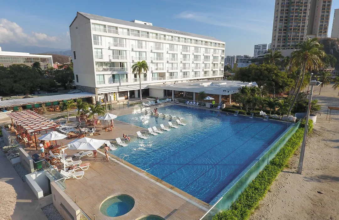 Tamaca Beach Resort-1