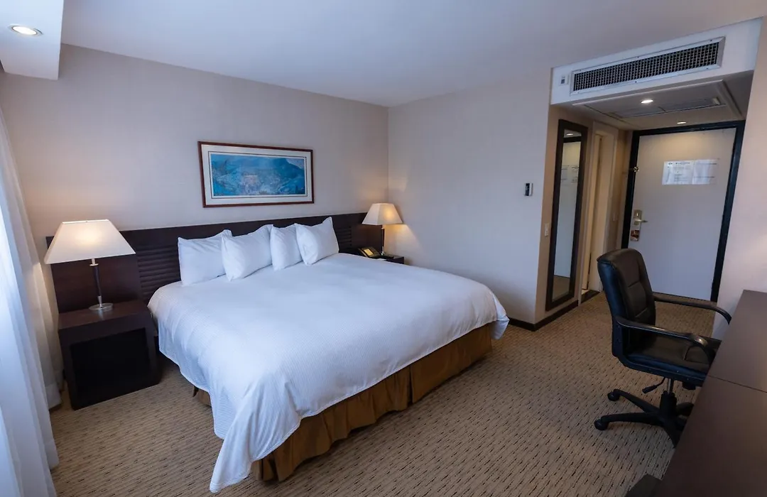 Eurobuilding Hotel & Suites Caracas-1
