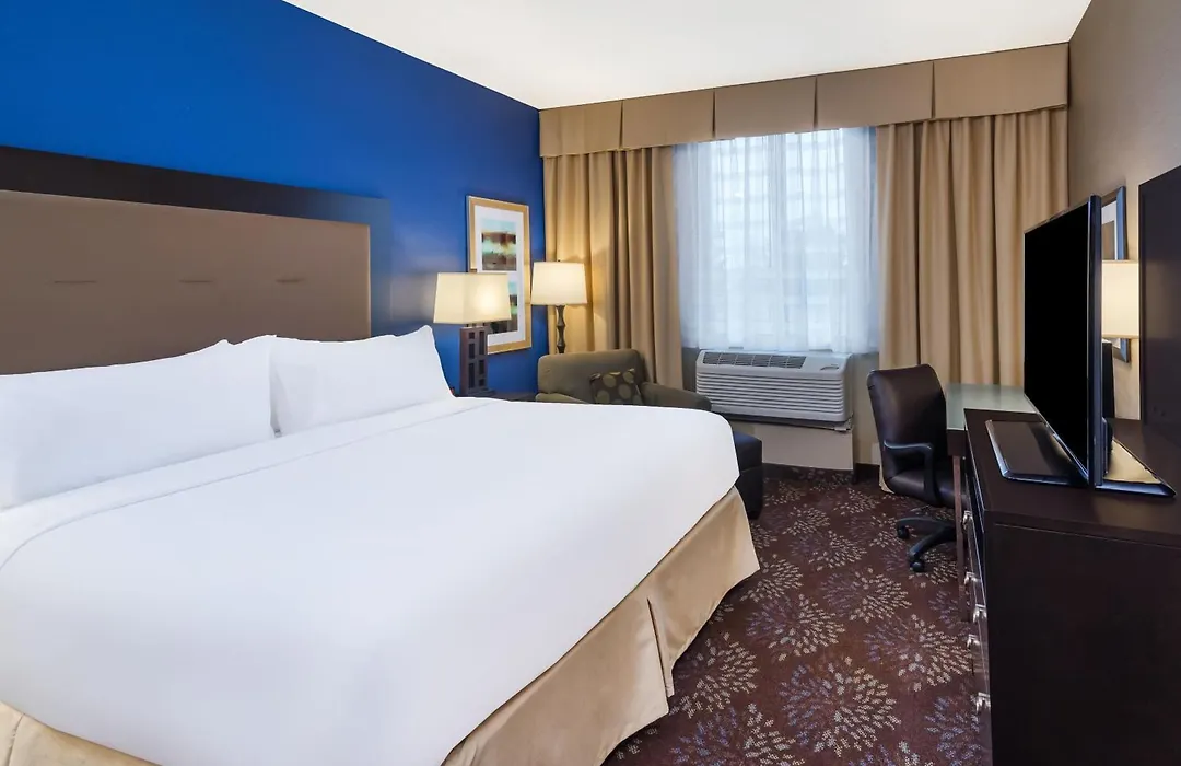 Holiday Inn - Terre Haute By Ihg-1