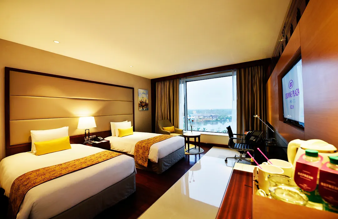 Crowne Plaza Kochi By Ihg-1