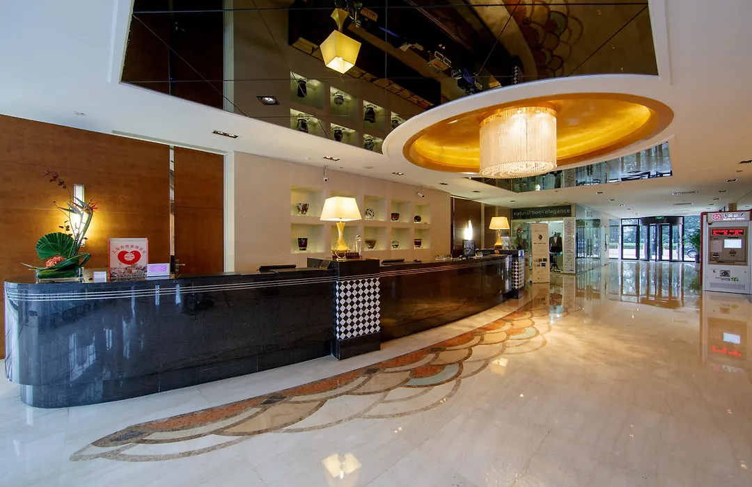 Hotel Equatorial Shanghai-1