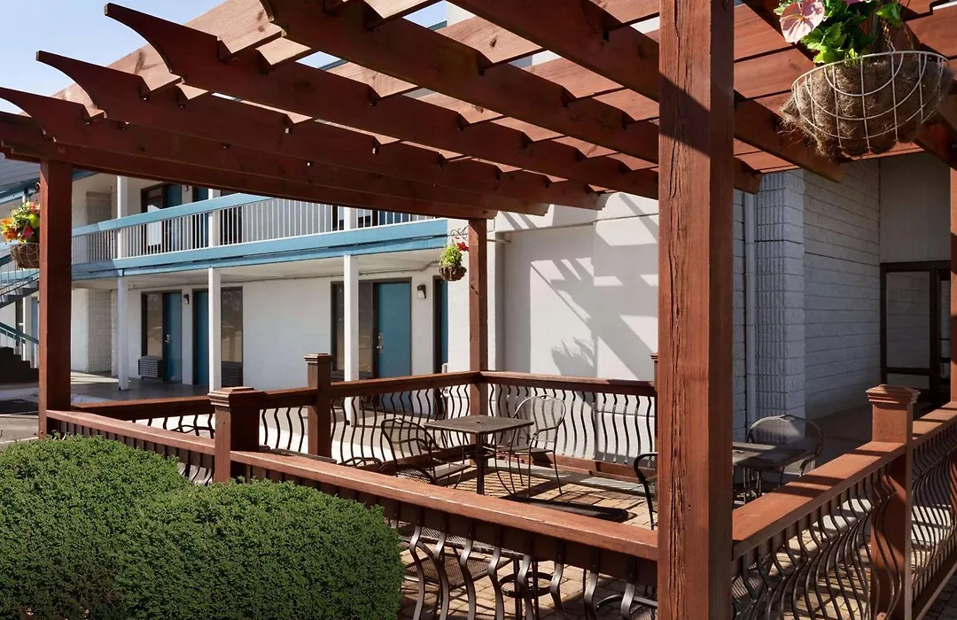 Baymont By Wyndham Wilmington-1