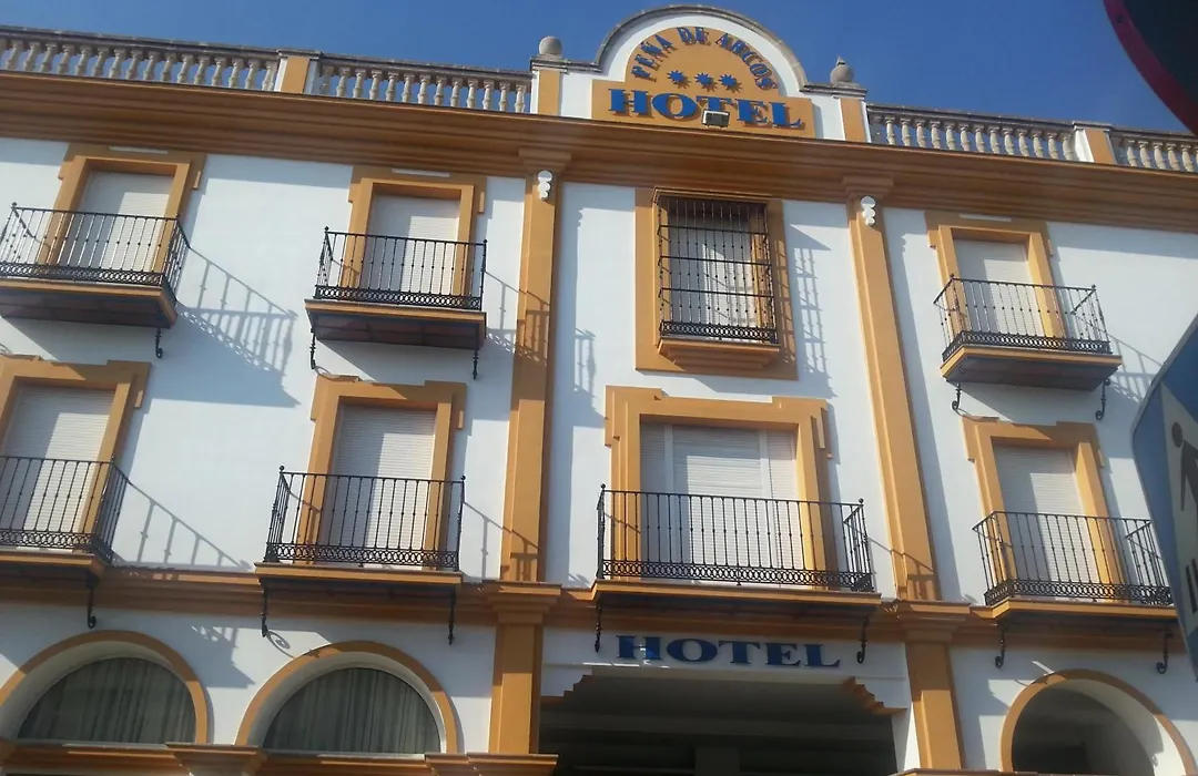 Hotel Peña de Arcos-1