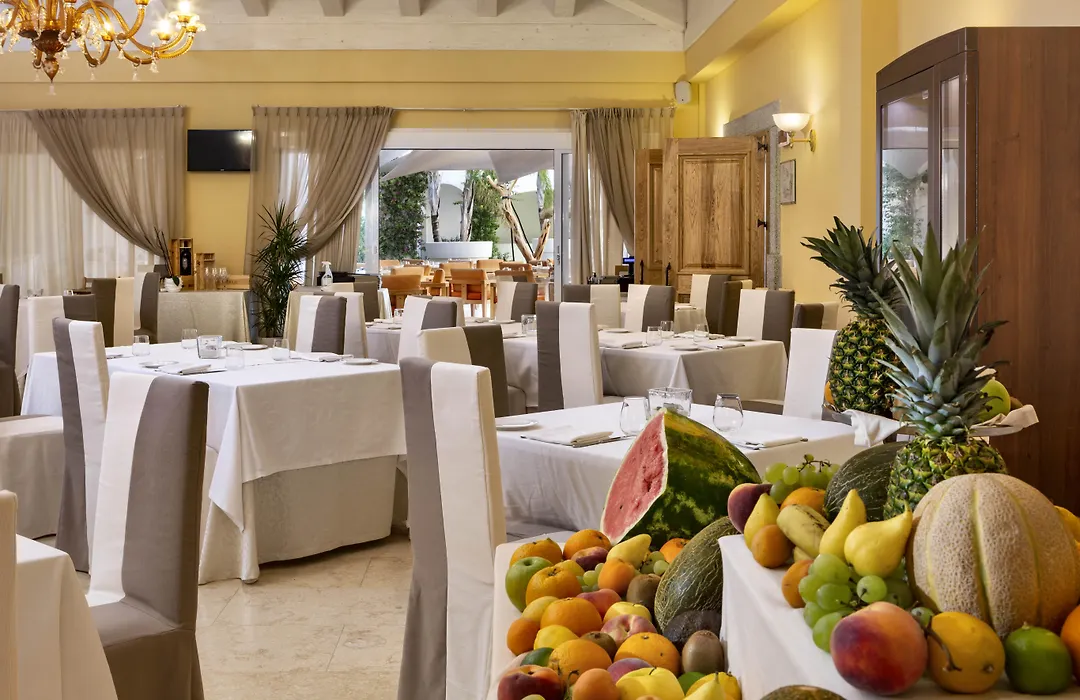 Grand Hotel Cannigione-1