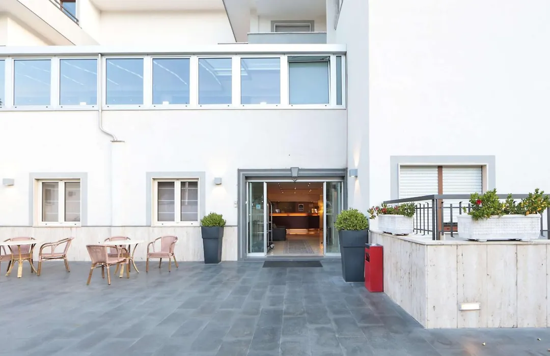 Suites & Residence Hotel-1