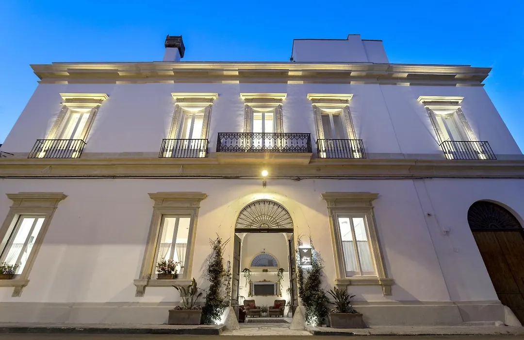 Relais Palazzo Vaglio-1