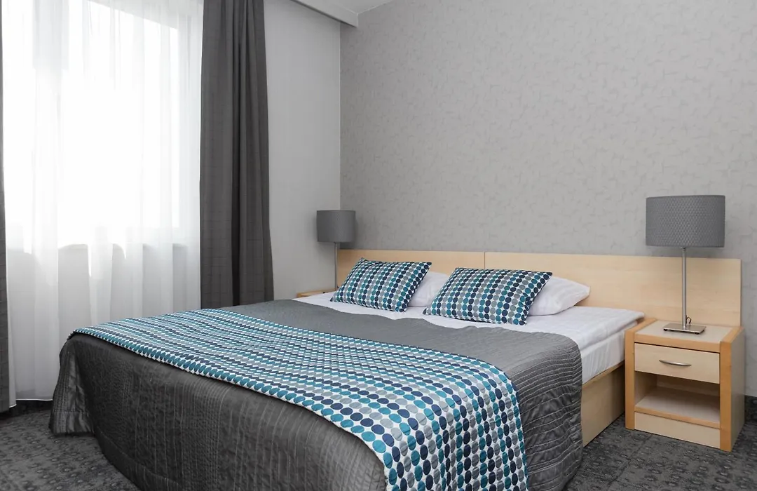 Hotel Perła-1