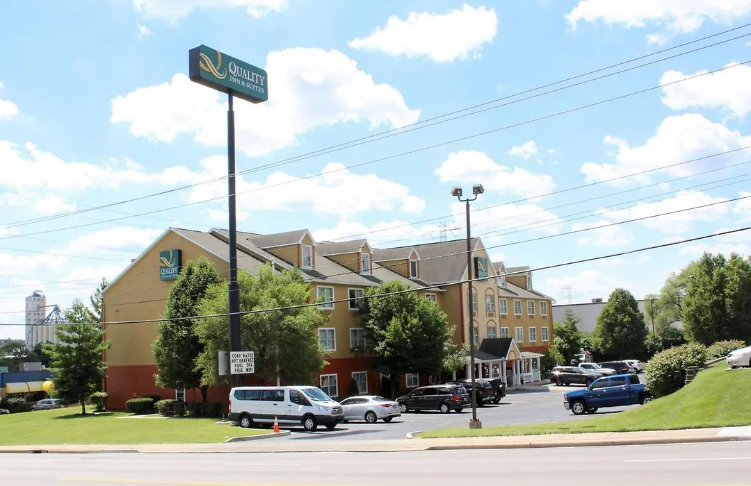 Quality Inn & Suites Cincinnati Sharonville-1
