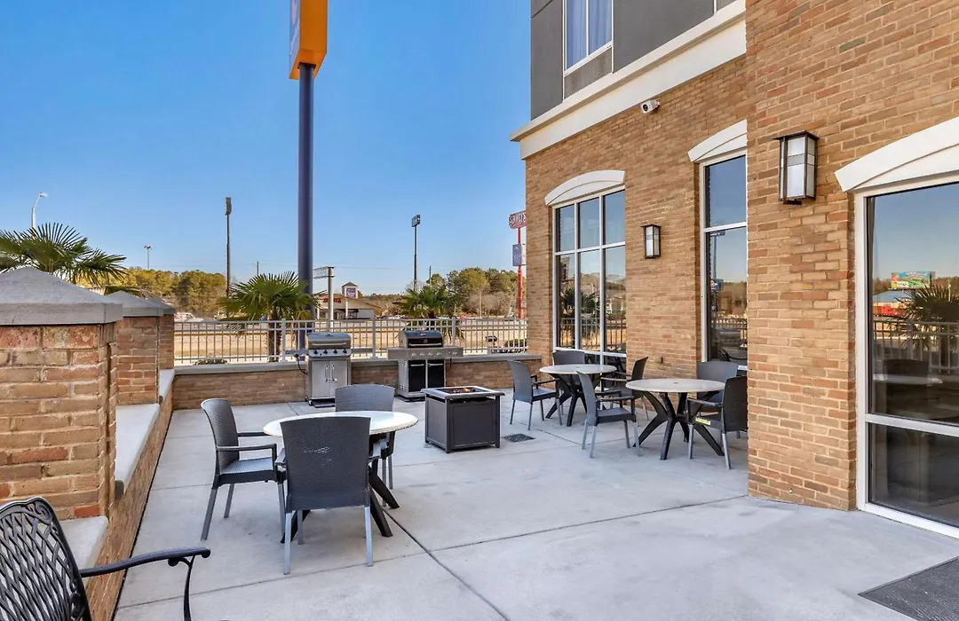 Comfort Suites Florence I-95-1
