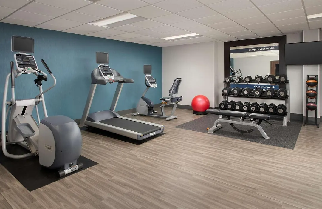 Hampton Inn & Suites Alpharetta-Windward-1