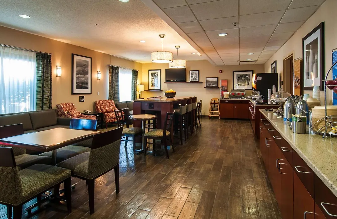 Hampton Inn Boise - Airport-1