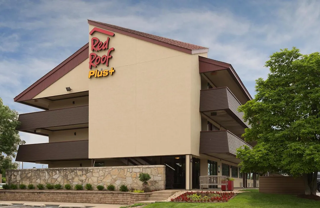 Red Roof Inn Plus+ Chicago - Naperville-1