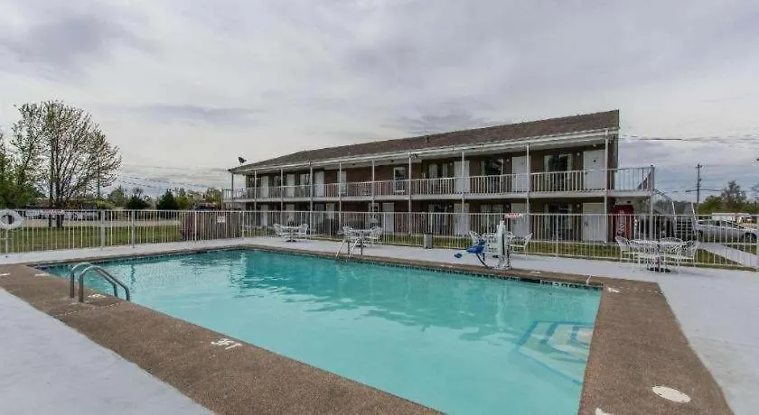 Rodeway Inn-1
