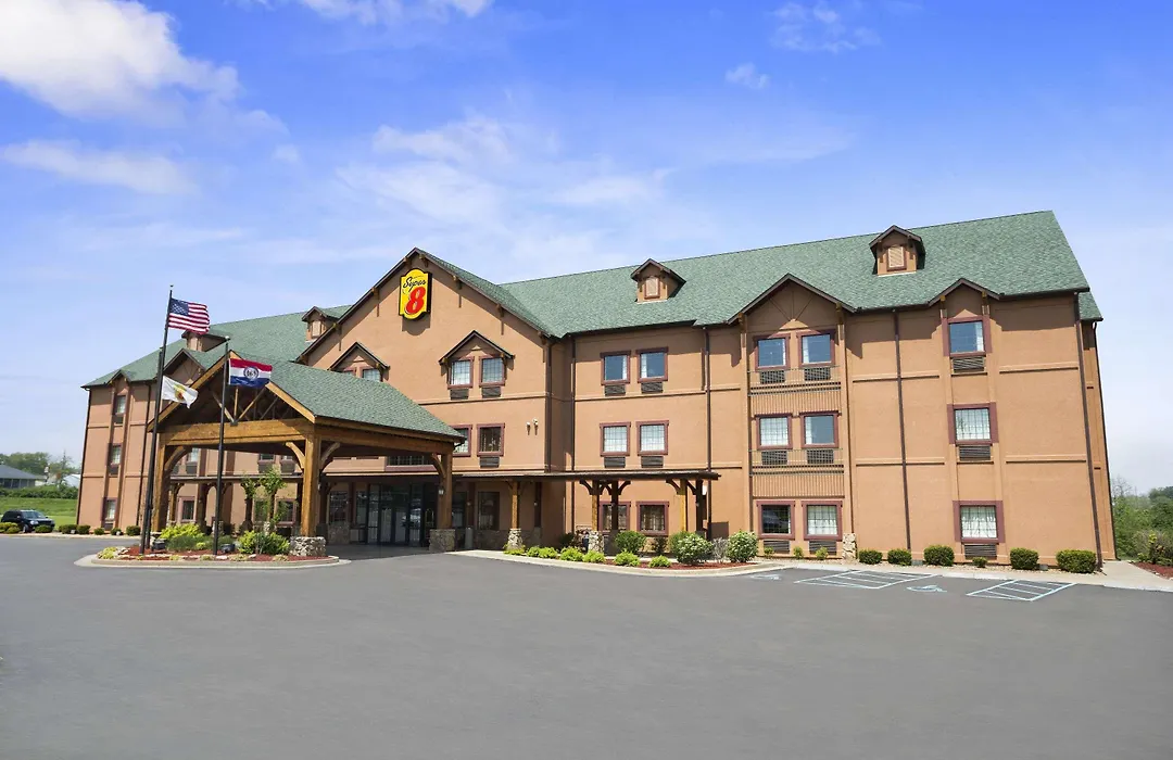 Super 8 By Wyndham Troy-1