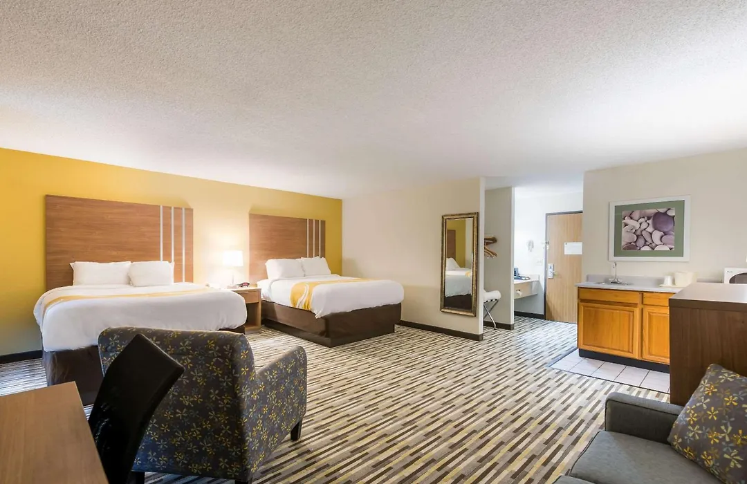 Quality Inn Michigan City South-1