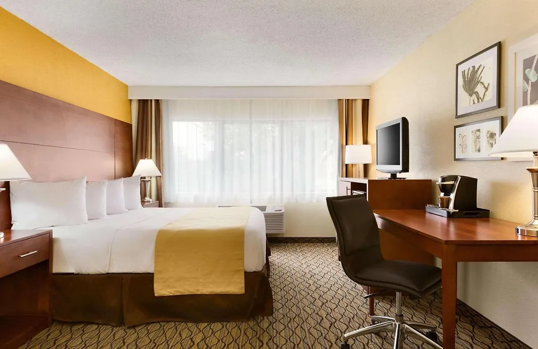 Country Inn & Suites By Radisson, Mishawaka, In-1