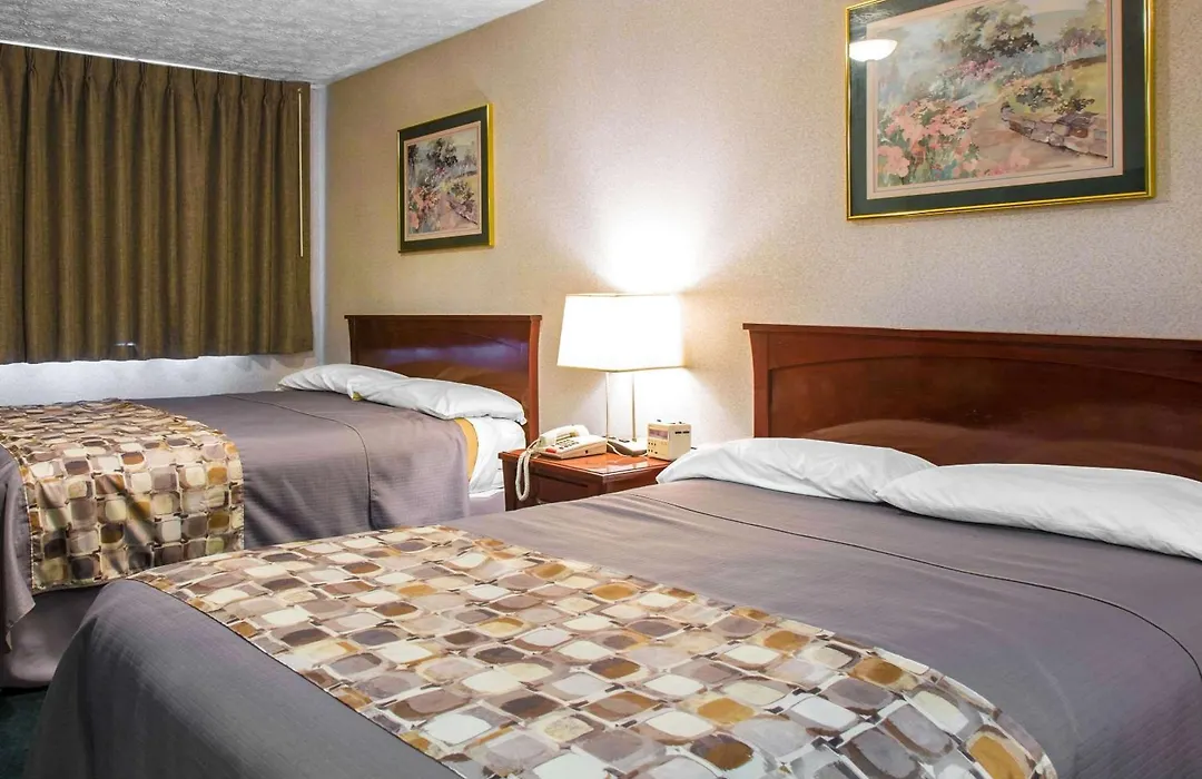 Rodeway Inn & Suites Branford - Guilford-1