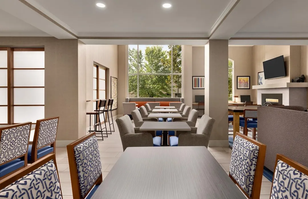 Holiday Inn Express & Suites Auburn - University Area By Ihg-1