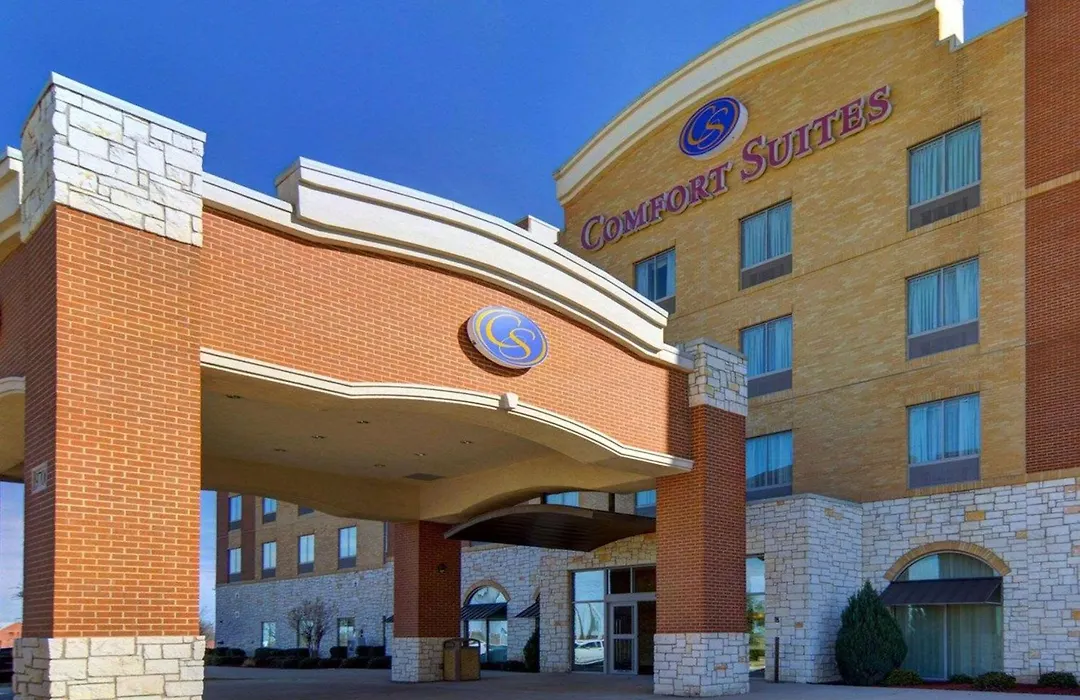 Comfort Suites Frisco-1