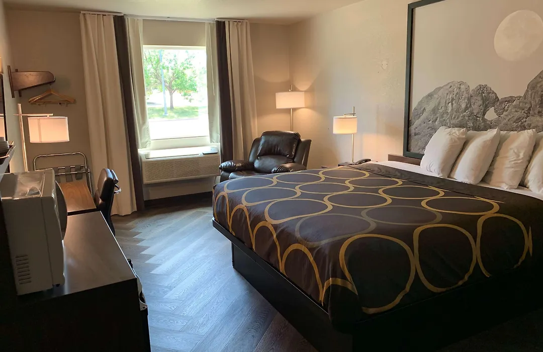 Greeley Valley Lodge-1
