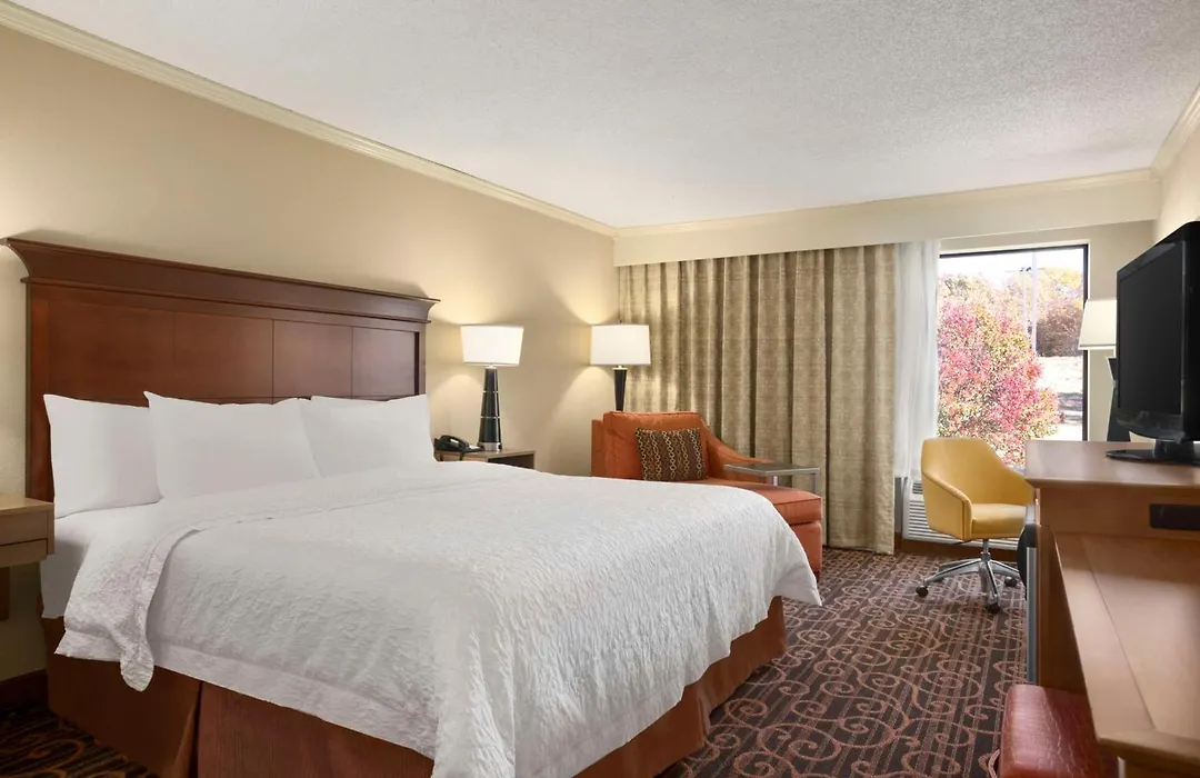 Hampton Inn Forrest City-1