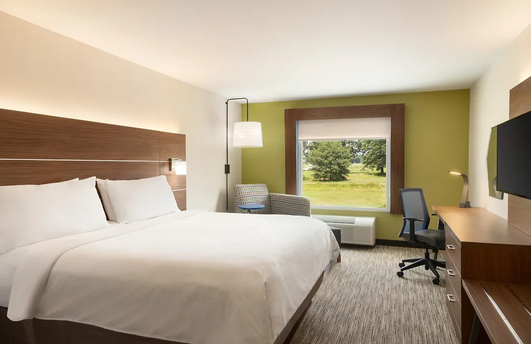 Holiday Inn Express & Suites Searcy By Ihg-1