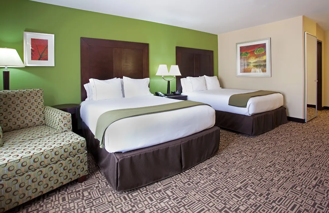 Holiday Inn Express & Suites Richfield By Ihg-1