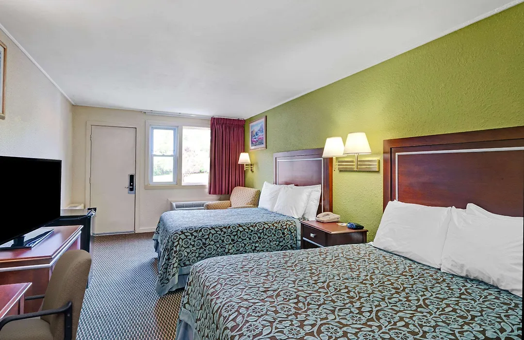 Days Inn By Wyndham Kittery-1