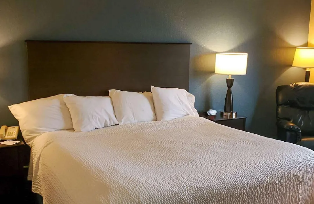 Americinn By Wyndham Clear Lake-1