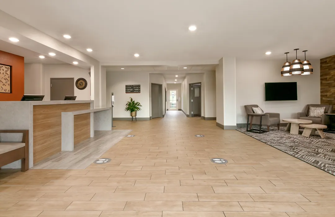 Candlewood Suites Springfield-1
