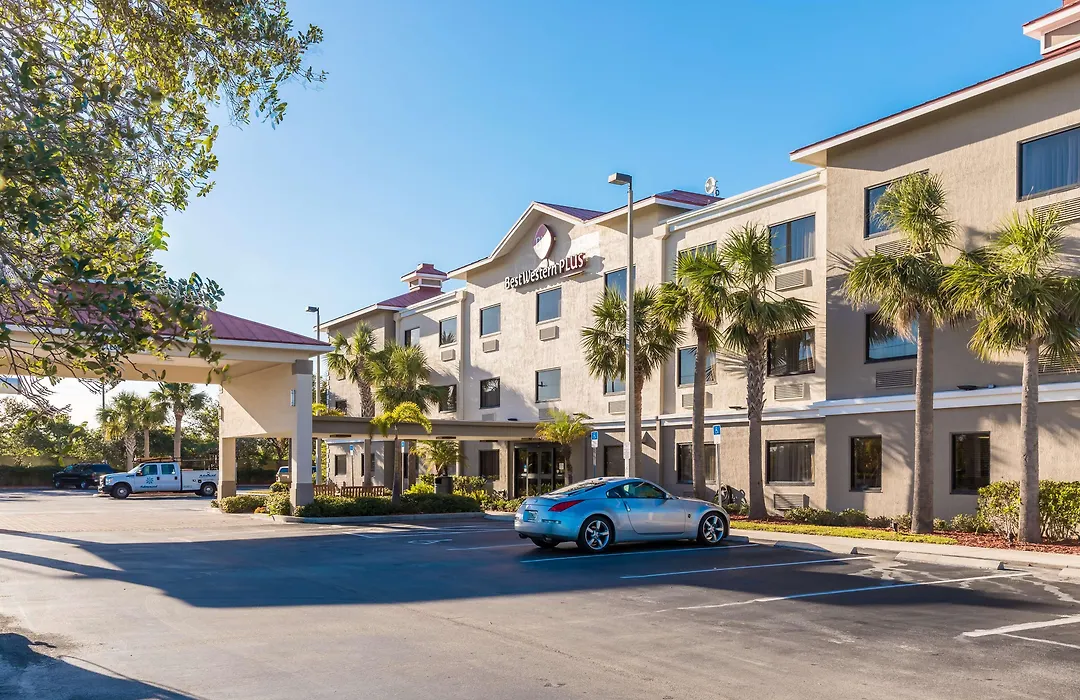 Best Western Plus Sebastian Hotel & Suites-1