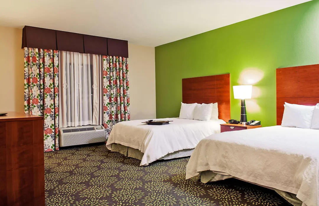 Hampton Inn & Suites Harlingen-1