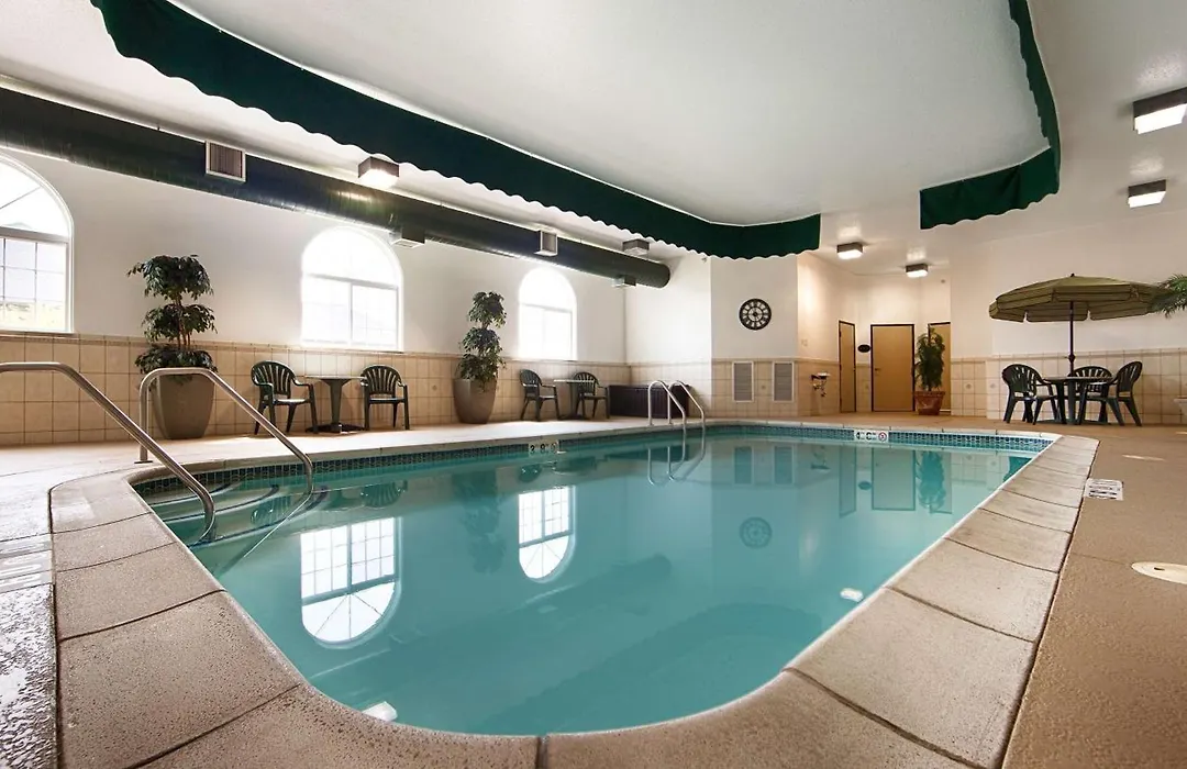 Best Western Macomb Inn-1