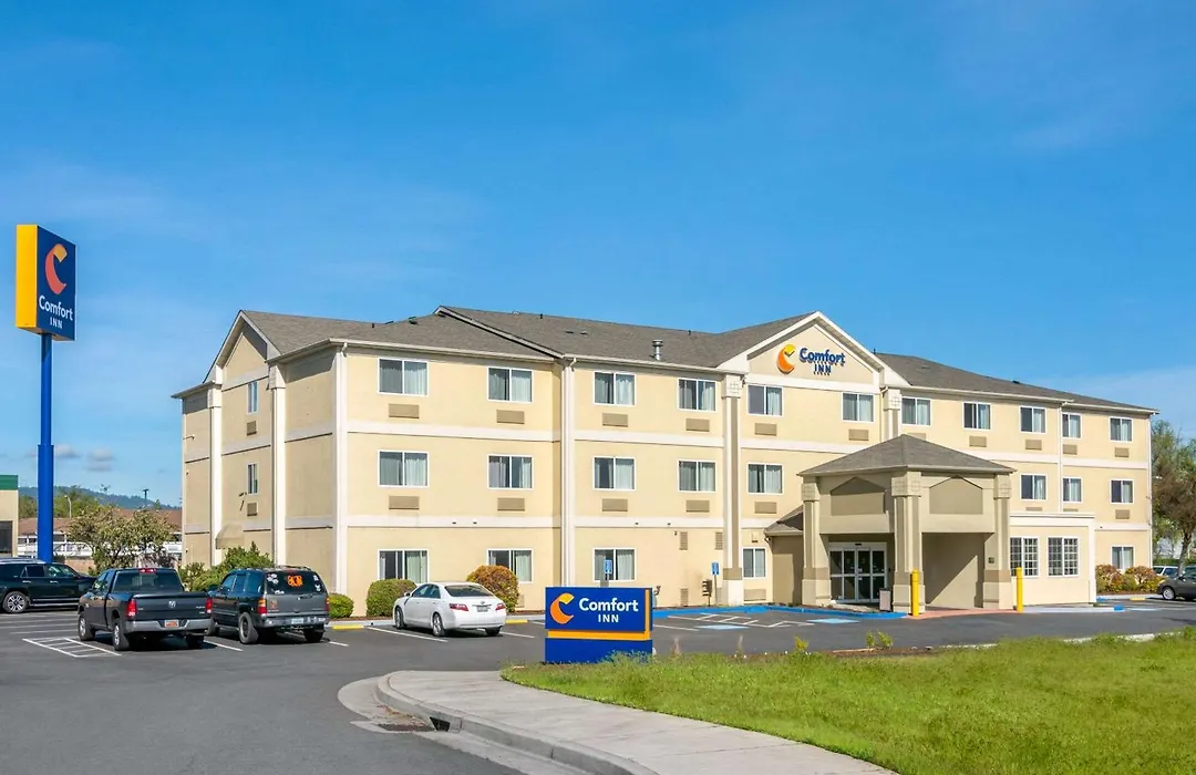 Comfort Inn Medford North-1