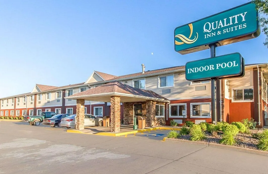 Quality Inn & Suites Eau Claire University Area-1