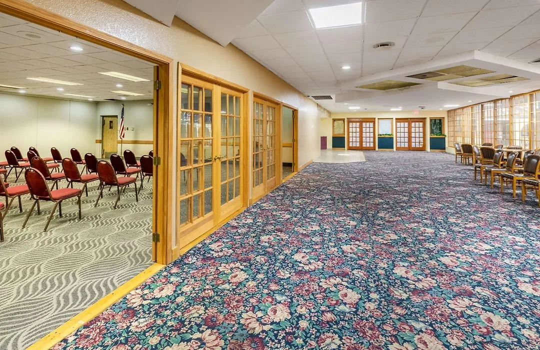 Quality Inn Newport-1