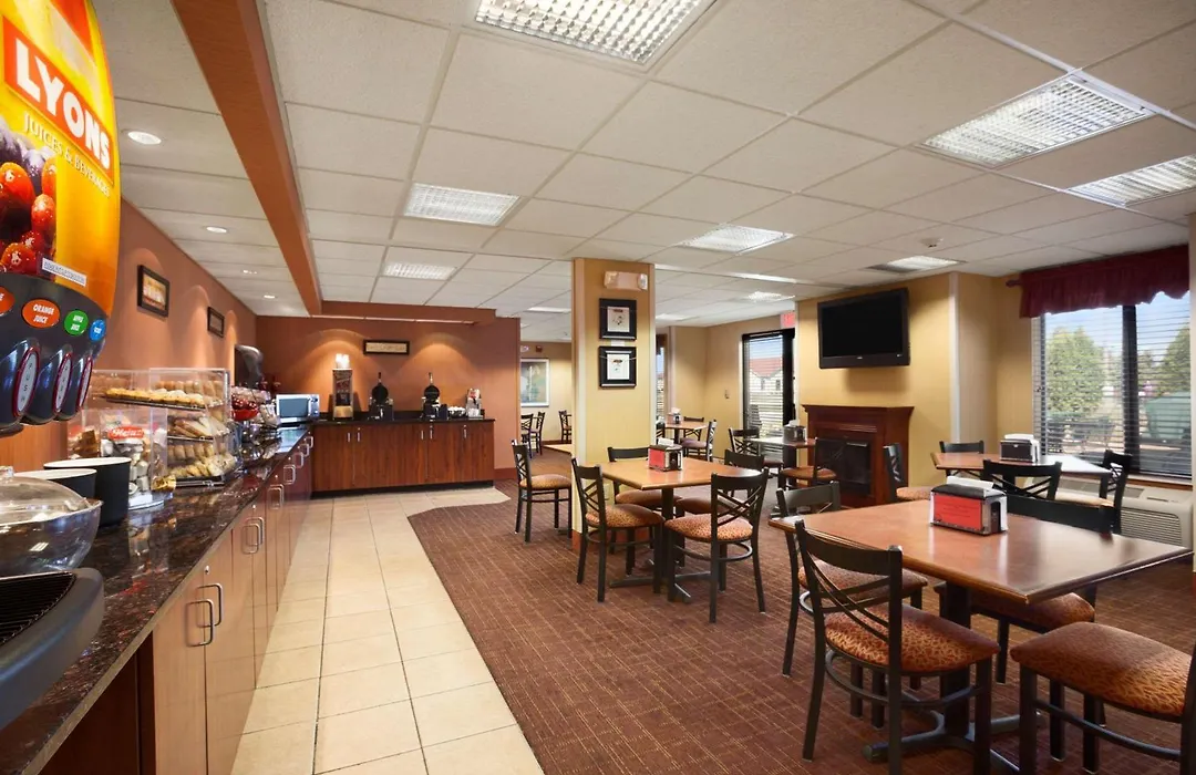 Ramada By Wyndham Wisconsin Dells I-90-1