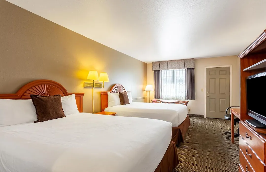 Americas Best Value Inn Burns-1