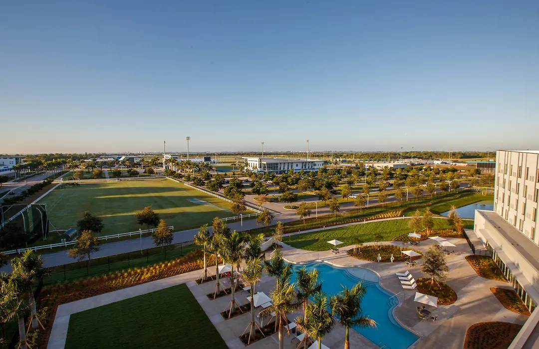 Legacy Hotel At Img Academy-1