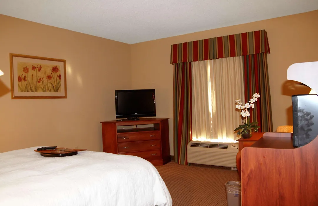 Hampton Inn Greenville-1