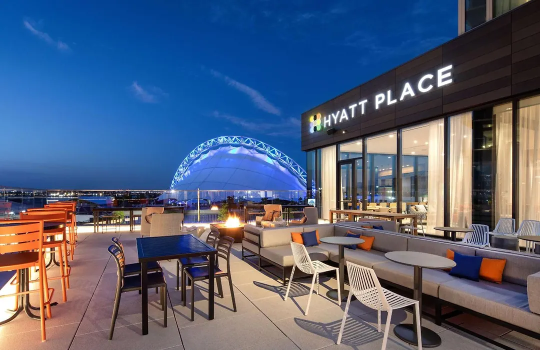 Hyatt Place Boston/Seaport District-1