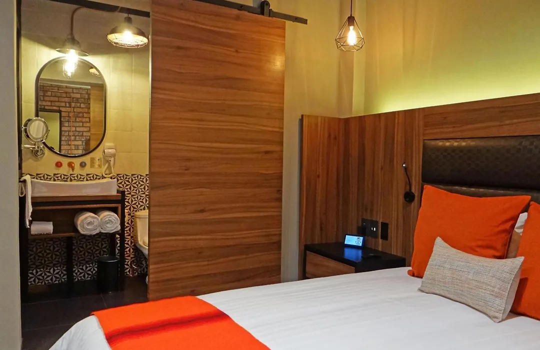 Cadillac Hotel Boutique-1