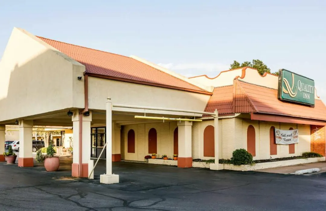 Quality Inn-1