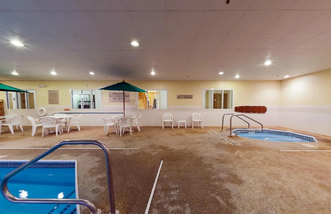 Country Inn & Suites By Radisson, Rock Falls, Il-1