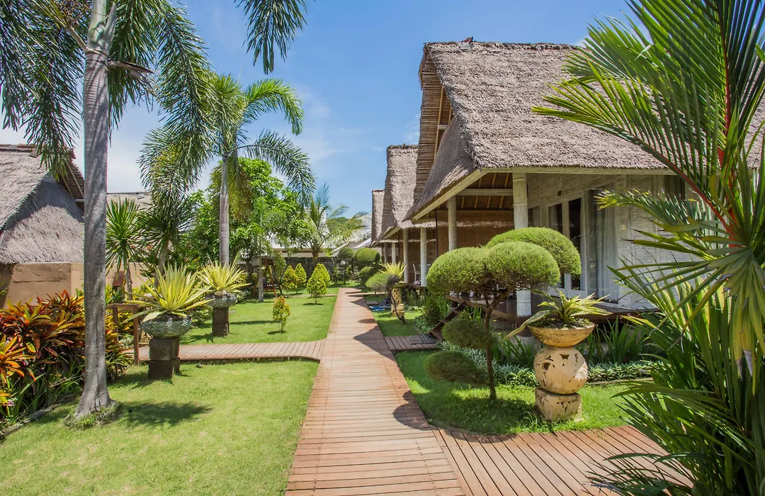 Bay Shore Huts-1